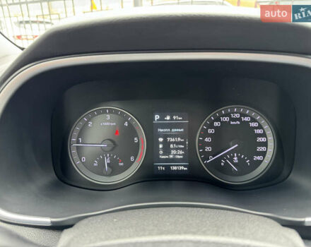 Белый Хендай Туксон, объемом двигателя 2 л и пробегом 138 тыс. км за 25000 $, фото 9 на Automoto.ua