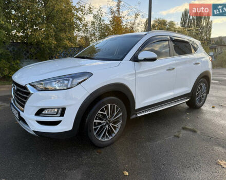 Белый Хендай Туксон, объемом двигателя 1.6 л и пробегом 53 тыс. км за 22500 $, фото 7 на Automoto.ua