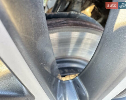 Белый Хендай Туксон, объемом двигателя 2 л и пробегом 270 тыс. км за 19800 $, фото 25 на Automoto.ua