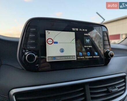 Білий Хендай Туксон, об'ємом двигуна 1.6 л та пробігом 152 тис. км за 21950 $, фото 49 на Automoto.ua