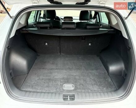 Белый Хендай Туксон, объемом двигателя 2 л и пробегом 114 тыс. км за 23900 $, фото 27 на Automoto.ua