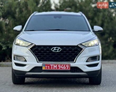 Белый Хендай Туксон, объемом двигателя 2 л и пробегом 119 тыс. км за 23500 $, фото 37 на Automoto.ua