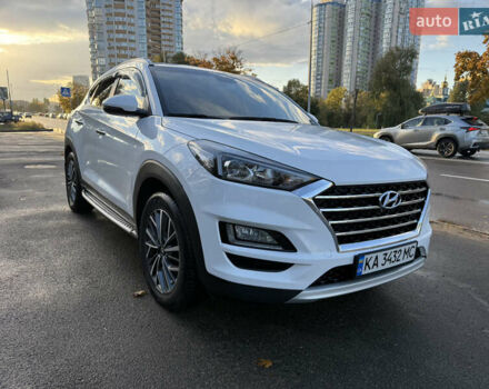 Белый Хендай Туксон, объемом двигателя 1.6 л и пробегом 53 тыс. км за 22500 $, фото 2 на Automoto.ua