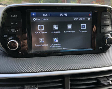 Белый Хендай Туксон, объемом двигателя 2 л и пробегом 25 тыс. км за 15900 $, фото 22 на Automoto.ua