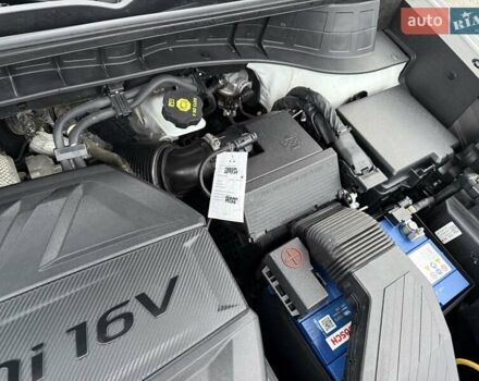 Белый Хендай Туксон, объемом двигателя 2 л и пробегом 114 тыс. км за 23900 $, фото 40 на Automoto.ua