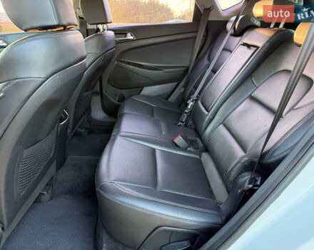 Белый Хендай Туксон, объемом двигателя 2 л и пробегом 167 тыс. км за 22499 $, фото 12 на Automoto.ua