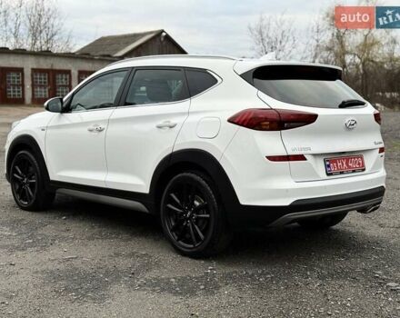 Белый Хендай Туксон, объемом двигателя 2 л и пробегом 114 тыс. км за 23900 $, фото 9 на Automoto.ua
