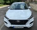 Белый Хендай Туксон, объемом двигателя 2 л и пробегом 95 тыс. км за 14500 $, фото 1 на Automoto.ua
