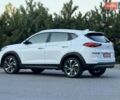 Белый Хендай Туксон, объемом двигателя 2 л и пробегом 119 тыс. км за 23500 $, фото 26 на Automoto.ua