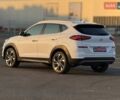 Белый Хендай Туксон, объемом двигателя 2 л и пробегом 119 тыс. км за 23500 $, фото 18 на Automoto.ua