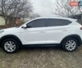 Білий Хендай Туксон, об'ємом двигуна 2 л та пробігом 40 тис. км за 20700 $, фото 9 на Automoto.ua