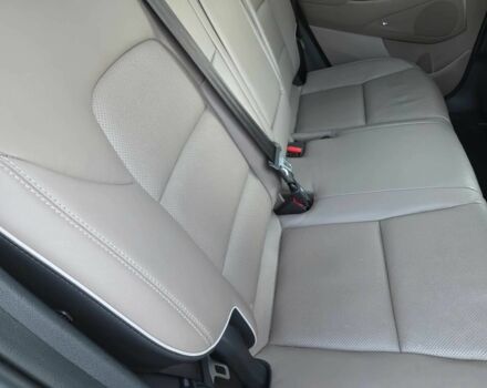 Белый Хендай Туксон, объемом двигателя 2.4 л и пробегом 40 тыс. км за 8600 $, фото 11 на Automoto.ua