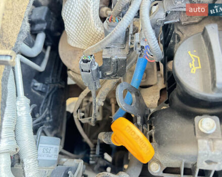 Белый Хендай Туксон, объемом двигателя 2 л и пробегом 270 тыс. км за 19800 $, фото 21 на Automoto.ua