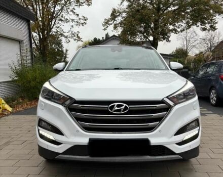 Білий Хендай Туксон, об'ємом двигуна 0 л та пробігом 74 тис. км за 15000 $, фото 2 на Automoto.ua