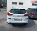 Білий Хендай Туксон, об'ємом двигуна 2 л та пробігом 95 тис. км за 17000 $, фото 2 на Automoto.ua