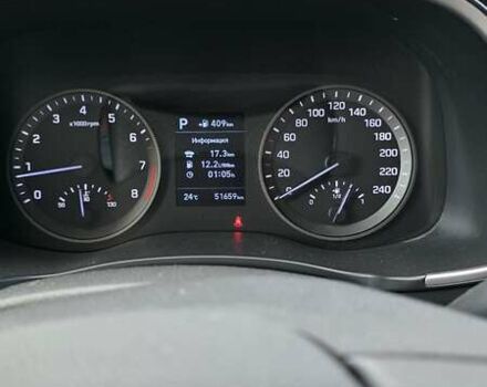 Белый Хендай Туксон, объемом двигателя 2 л и пробегом 52 тыс. км за 23999 $, фото 12 на Automoto.ua