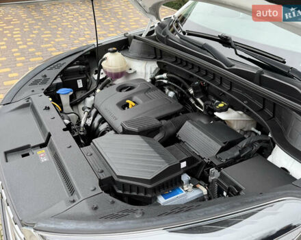 Белый Хендай Туксон, объемом двигателя 2 л и пробегом 50 тыс. км за 23800 $, фото 82 на Automoto.ua