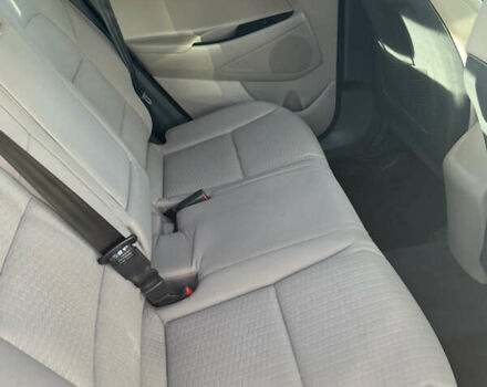 Белый Хендай Туксон, объемом двигателя 2 л и пробегом 148 тыс. км за 17850 $, фото 18 на Automoto.ua