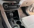 Білий Хендай Туксон, об'ємом двигуна 2 л та пробігом 72 тис. км за 17000 $, фото 11 на Automoto.ua