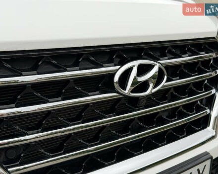 Белый Хендай Туксон, объемом двигателя 2 л и пробегом 50 тыс. км за 23800 $, фото 49 на Automoto.ua