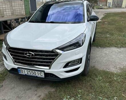 Белый Хендай Туксон, объемом двигателя 2 л и пробегом 99 тыс. км за 23450 $, фото 8 на Automoto.ua