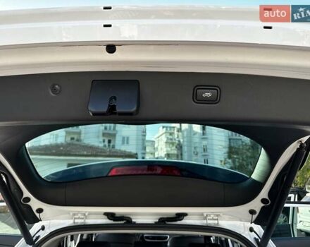 Белый Хендай Туксон, объемом двигателя 2 л и пробегом 50 тыс. км за 22500 $, фото 17 на Automoto.ua