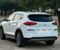 Белый Хендай Туксон, объемом двигателя 2.4 л и пробегом 48 тыс. км за 5900 $, фото 4 на Automoto.ua