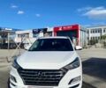 Белый Хендай Туксон, объемом двигателя 1.6 л и пробегом 77 тыс. км за 15700 $, фото 4 на Automoto.ua
