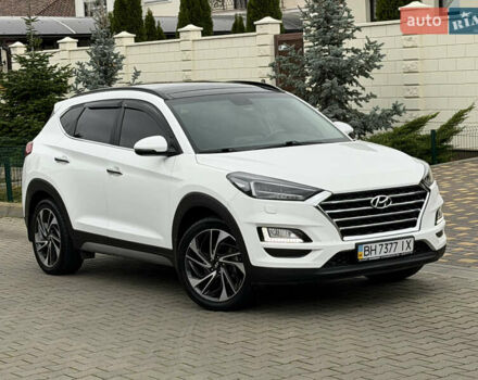 Белый Хендай Туксон, объемом двигателя 2 л и пробегом 50 тыс. км за 23800 $, фото 24 на Automoto.ua