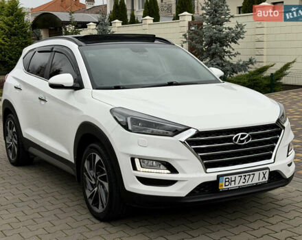 Белый Хендай Туксон, объемом двигателя 2 л и пробегом 50 тыс. км за 23800 $, фото 46 на Automoto.ua