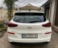 Білий Хендай Туксон, об'ємом двигуна 2 л та пробігом 50 тис. км за 21999 $, фото 3 на Automoto.ua