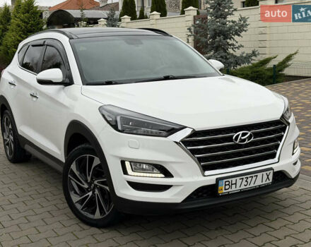 Белый Хендай Туксон, объемом двигателя 2 л и пробегом 50 тыс. км за 23800 $, фото 9 на Automoto.ua