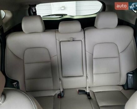 Белый Хендай Туксон, объемом двигателя 2.4 л и пробегом 20 тыс. км за 4100 $, фото 9 на Automoto.ua