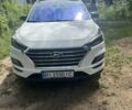 Белый Хендай Туксон, объемом двигателя 2 л и пробегом 99 тыс. км за 23450 $, фото 7 на Automoto.ua