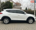 Білий Хендай Туксон, об'ємом двигуна 2 л та пробігом 136 тис. км за 22900 $, фото 4 на Automoto.ua