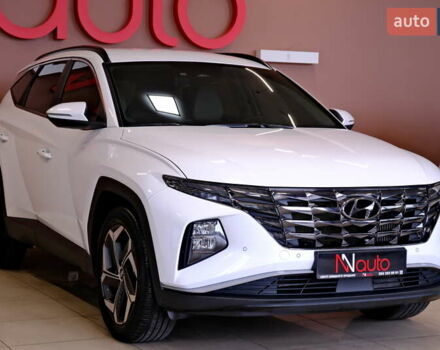 Белый Хендай Туксон, объемом двигателя 2 л и пробегом 160 тыс. км за 29900 $, фото 6 на Automoto.ua