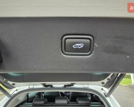 Белый Хендай Туксон, объемом двигателя 2 л и пробегом 42 тыс. км за 23900 $, фото 12 на Automoto.ua