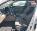 Білий Хендай Туксон, об'ємом двигуна 2.4 л та пробігом 55 тис. км за 4100 $, фото 6 на Automoto.ua