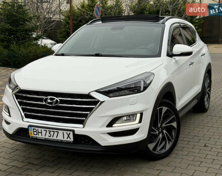 Белый Хендай Туксон, объемом двигателя 2 л и пробегом 50 тыс. км за 23800 $, фото 18 на Automoto.ua