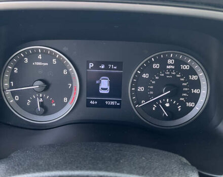 Белый Хендай Туксон, объемом двигателя 2 л и пробегом 148 тыс. км за 17850 $, фото 26 на Automoto.ua