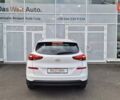Белый Хендай Туксон, объемом двигателя 2 л и пробегом 42 тыс. км за 23900 $, фото 3 на Automoto.ua