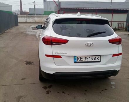 Белый Хендай Туксон, объемом двигателя 2 л и пробегом 73 тыс. км за 23000 $, фото 9 на Automoto.ua