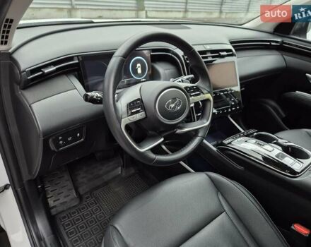 Білий Хендай Туксон, об'ємом двигуна 1.6 л та пробігом 41 тис. км за 33600 $, фото 52 на Automoto.ua