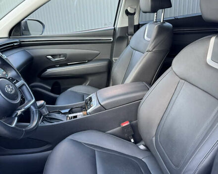 Белый Хендай Туксон, объемом двигателя 2 л и пробегом 58 тыс. км за 26900 $, фото 42 на Automoto.ua