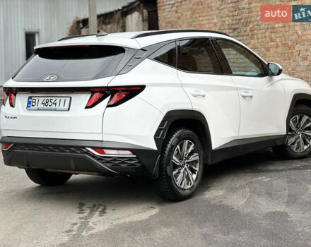 Белый Хендай Туксон, объемом двигателя 2 л и пробегом 123 тыс. км за 22800 $, фото 15 на Automoto.ua