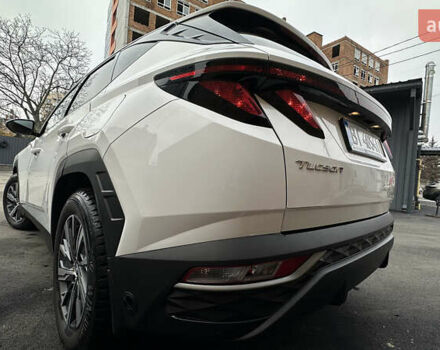 Белый Хендай Туксон, объемом двигателя 2 л и пробегом 123 тыс. км за 22800 $, фото 24 на Automoto.ua