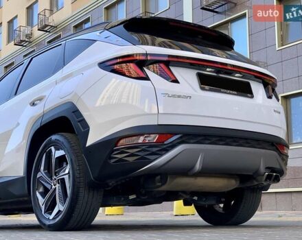 Белый Хендай Туксон, объемом двигателя 1.6 л и пробегом 93 тыс. км за 32999 $, фото 47 на Automoto.ua