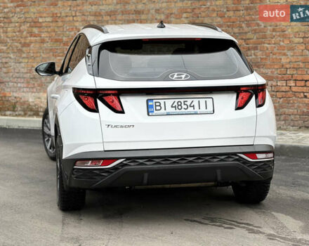 Белый Хендай Туксон, объемом двигателя 2 л и пробегом 123 тыс. км за 22800 $, фото 21 на Automoto.ua