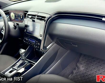 Белый Хендай Туксон, объемом двигателя 2 л и пробегом 67 тыс. км за 24500 $, фото 8 на Automoto.ua