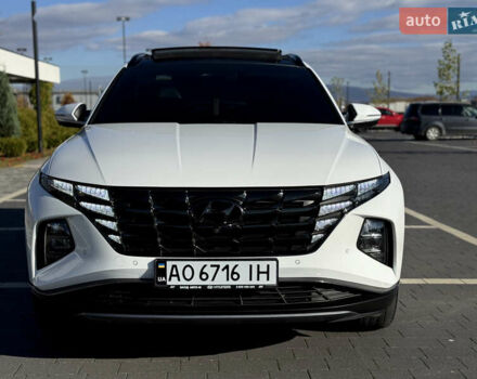 Белый Хендай Туксон, объемом двигателя 2 л и пробегом 147 тыс. км за 23700 $, фото 29 на Automoto.ua